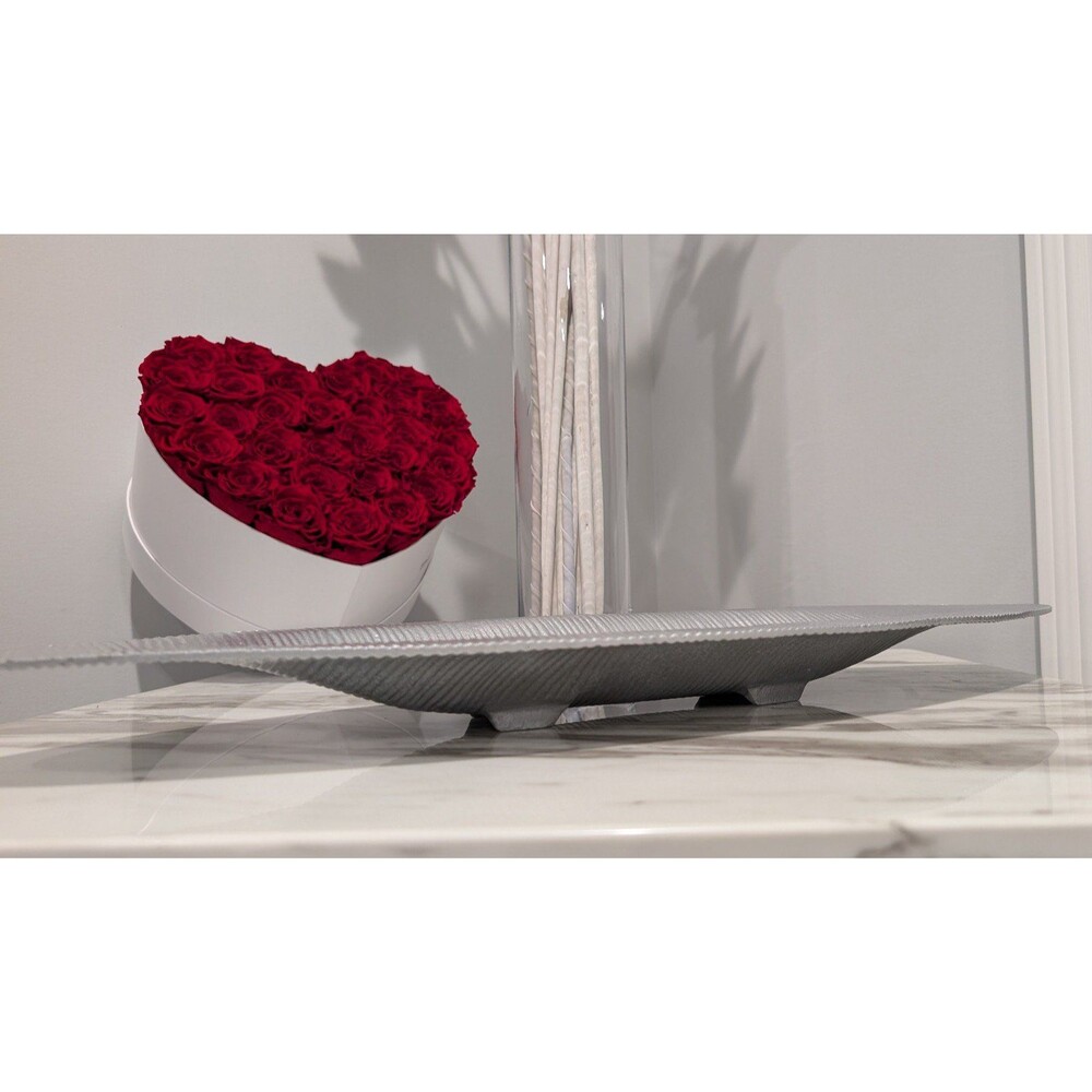Large Metal Ribbed Decorative Tray - Picture 3 of 5